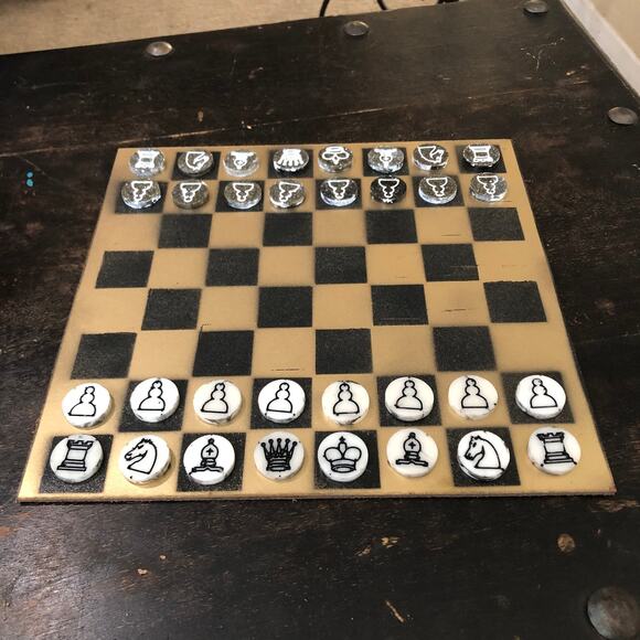 Painted Chess Set - Gold & Black - Picture 8 of 8